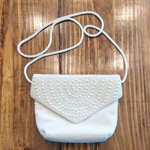Vintage White Holiday Fair Jet Bag Beades Purse